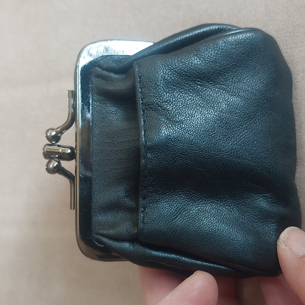Leather coin purse